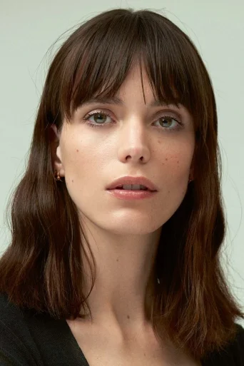 Stacy Martin - Acting Profile Photo