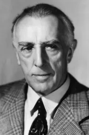 Walter Hampden as Oliver Larrabee in Sabrina