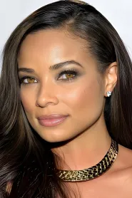 Rochelle Aytes as Karen in 13 Graves