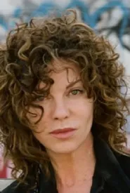 Shareen Mitchell as Laurie Lupo in Out for Justice