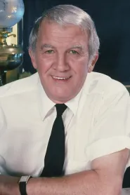 Nicholas Colasanto as Tommy Como in Raging Bull