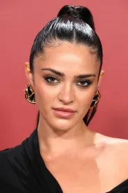 Luna Blaise as Teresa Delgado in Jurassic World Rebirth