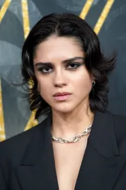 Sasha Calle as  in The Rip