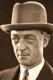 Lambert Hillyer - Director in Batman