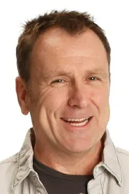 Colin Quinn as Kevin Connors in Sandy Wexler