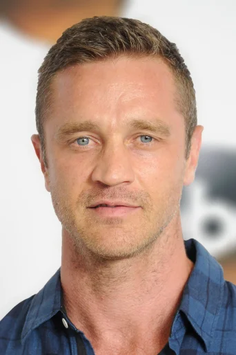 Devon Sawa - Acting Profile Photo