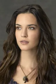 Odette Annable as Beth McIntyre in Cloverfield
