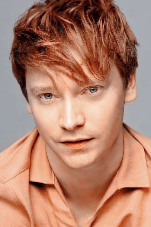 Calum Worthy - Acting Profile Photo