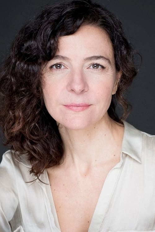 Candela Fernández - Acting Profile Photo