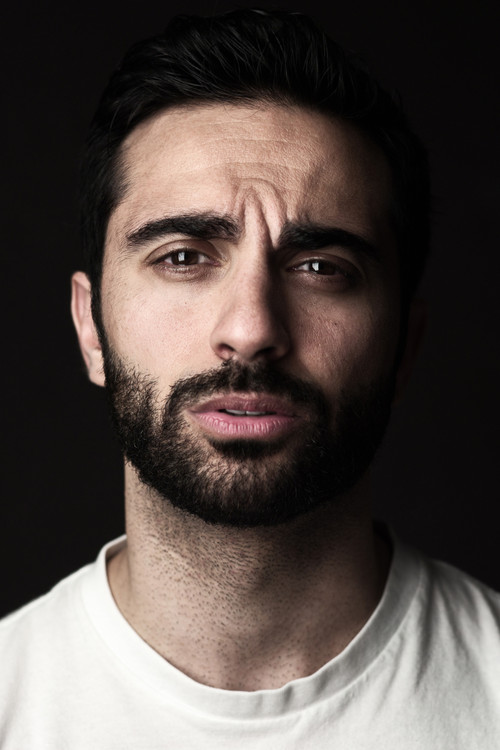 Lee Majdoub - Acting Profile Photo