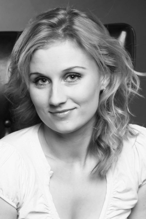 Jessica Swale - Writing Profile Photo