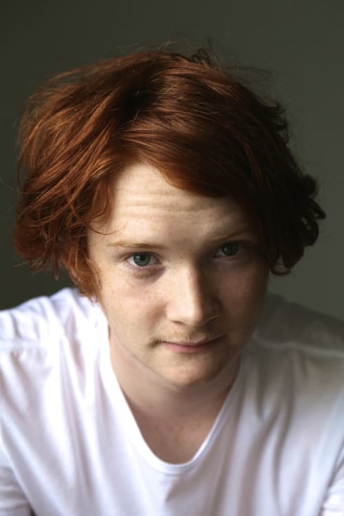 Luke Spencer Roberts - Acting Profile Photo