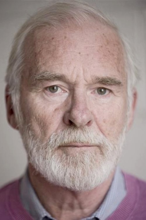 Ian McElhinney - Acting Profile Photo