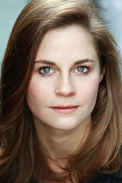 Clemmie Sveaas - Acting Profile Photo