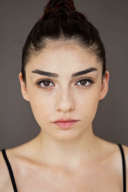 Hazar Ergüçlü - Acting Profile Photo