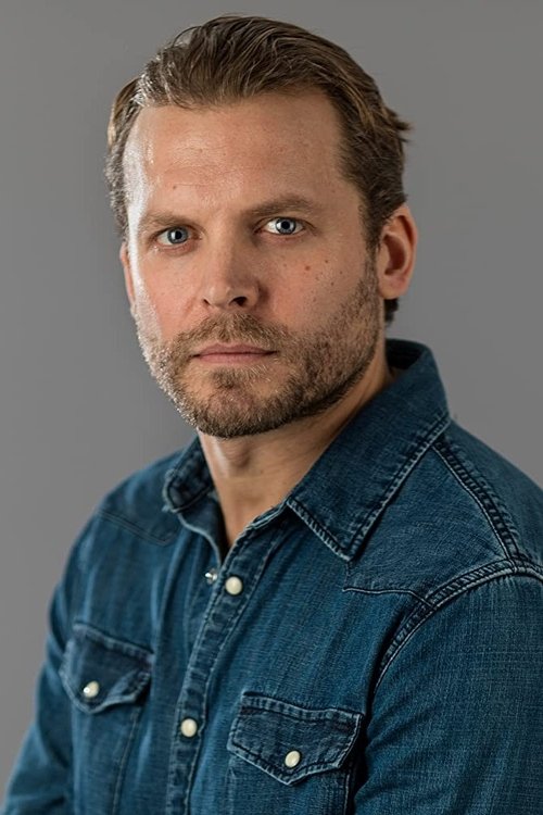 Lex Shrapnel - Acting Profile Photo