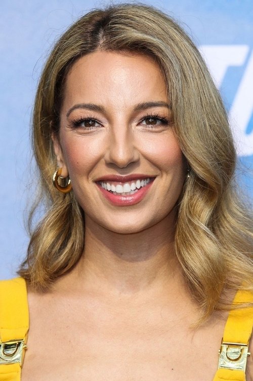 Vanessa Lengies - Acting Profile Photo